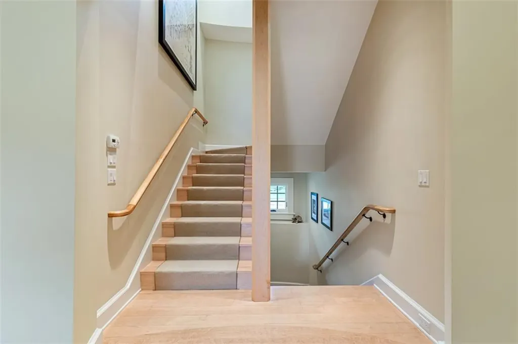 25 Walnut Street Jamestown RI 02835