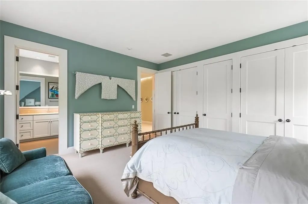 25 Walnut Street Jamestown RI 02835