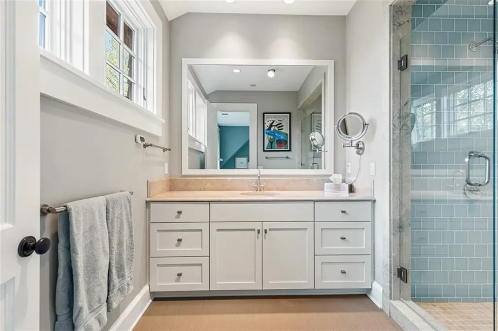 25 Walnut Street Jamestown RI 02835