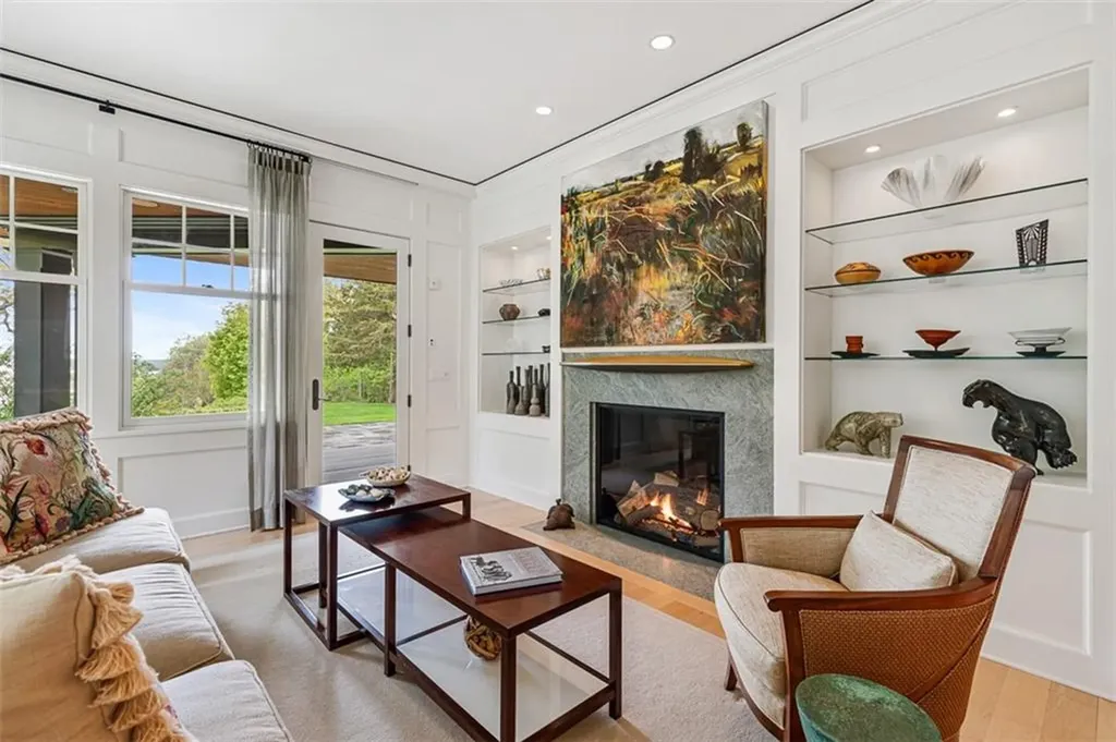 25 Walnut Street Jamestown RI 02835