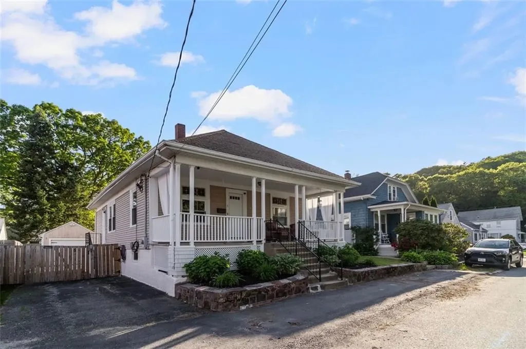 5 Webster Street Lincoln RI 02865