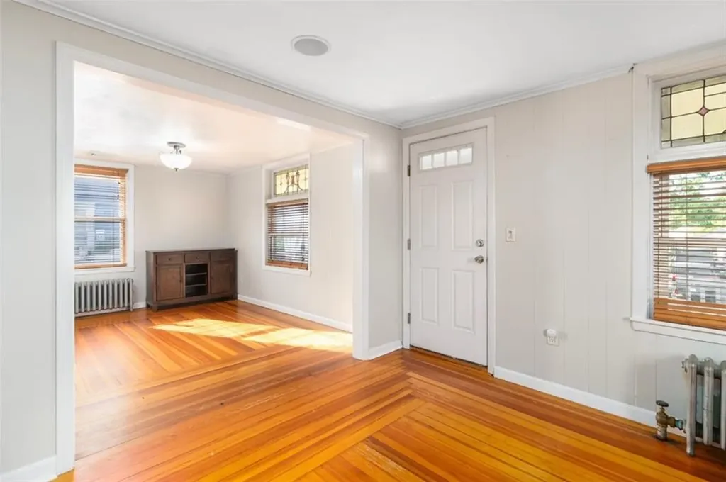 5 Webster Street Lincoln RI 02865