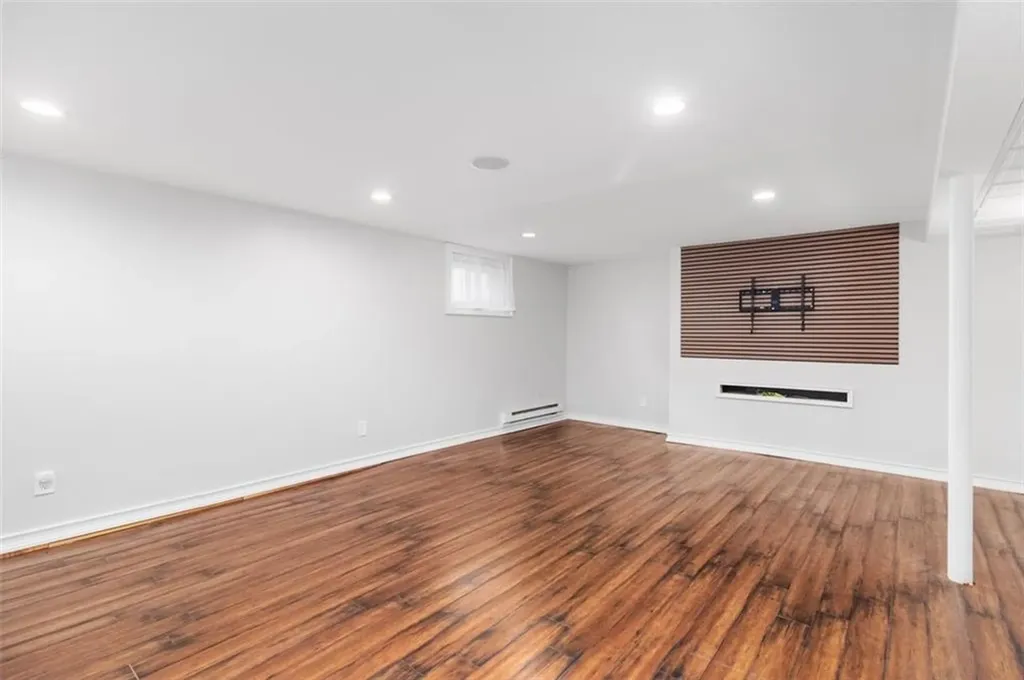 5 Webster Street Lincoln RI 02865