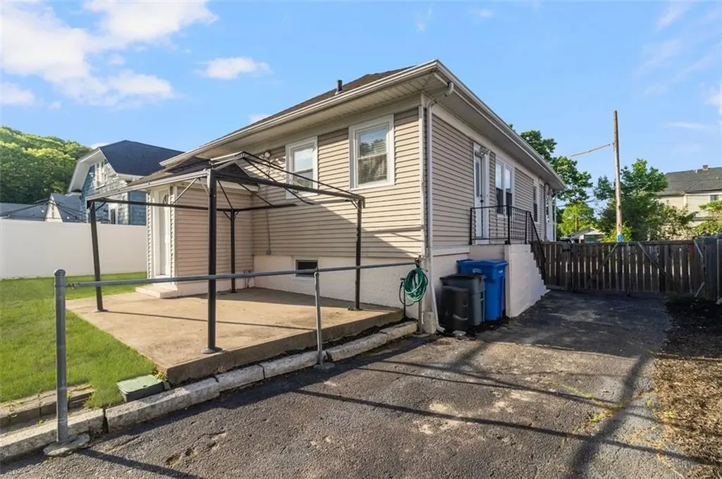 5 Webster Street Lincoln RI 02865