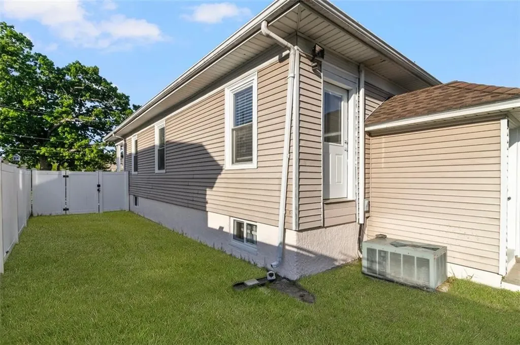 5 Webster Street Lincoln RI 02865