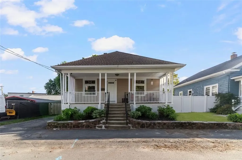 5 Webster Street Lincoln RI 02865
