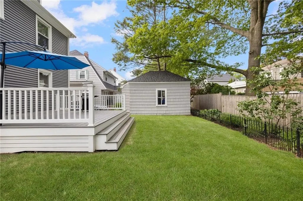 224 Raleigh Avenue Pawtucket RI 02860