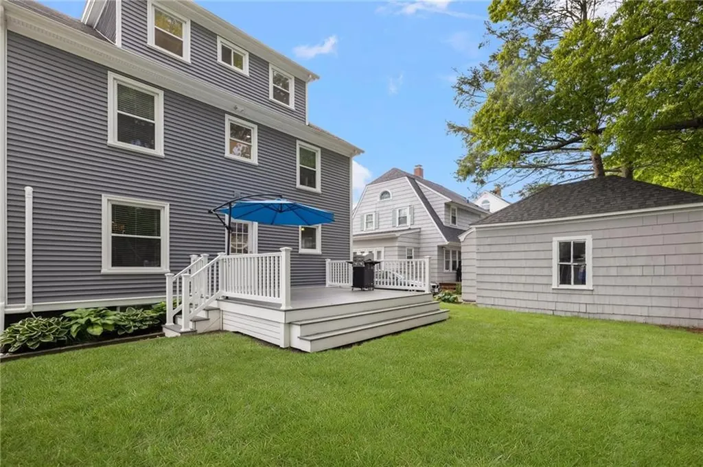 224 Raleigh Avenue Pawtucket RI 02860