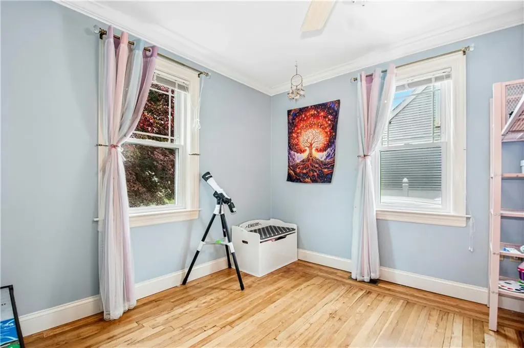 5 Irons Avenue Johnston RI 02919