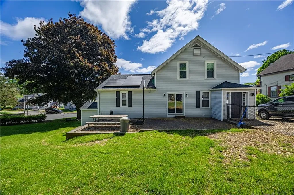 99 Fairfield Avenue Woonsocket RI 02895