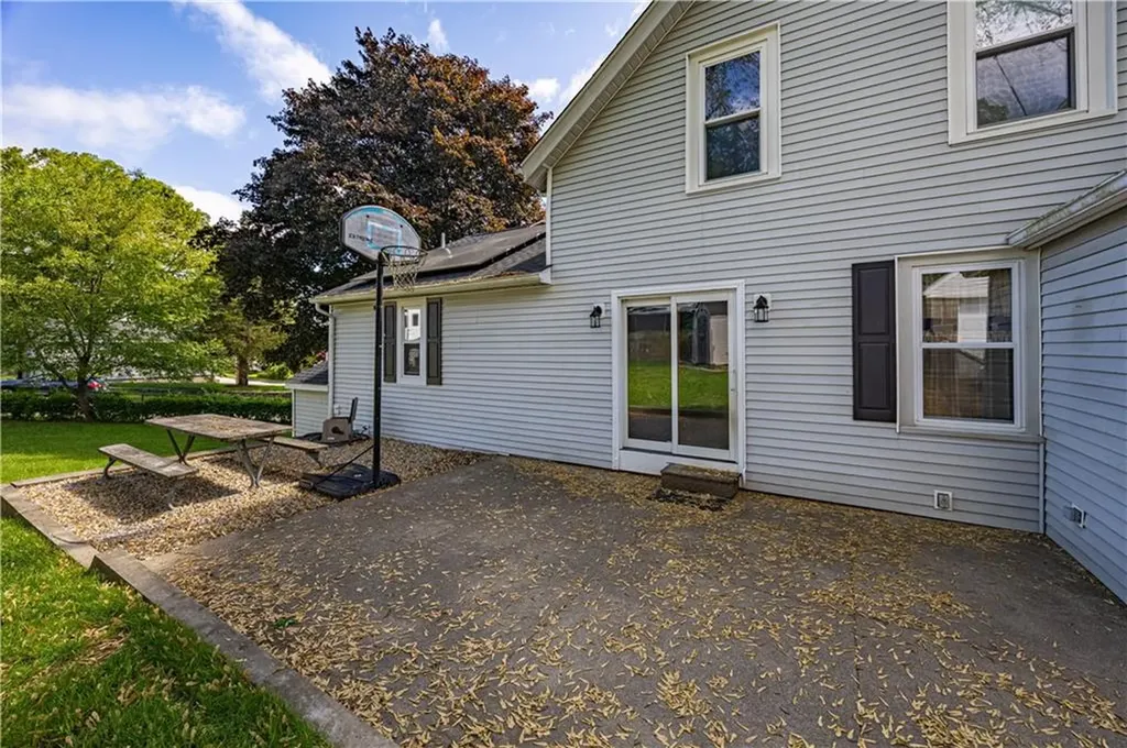 99 Fairfield Avenue Woonsocket RI 02895