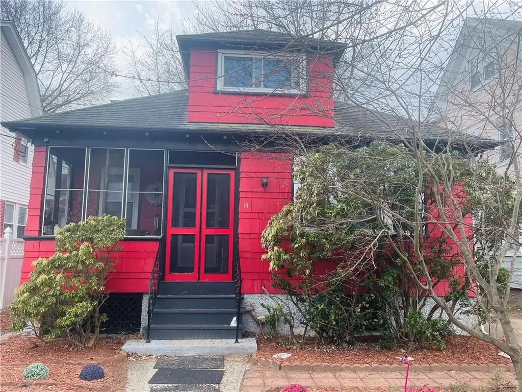 14 Spooner Street Providence RI 02907