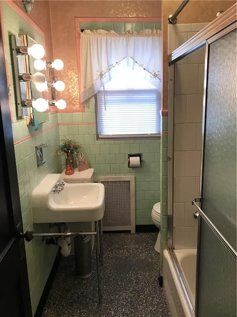 14 Spooner Street Providence RI 02907