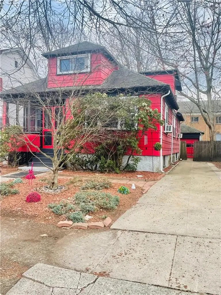 14 Spooner Street Providence RI 02907