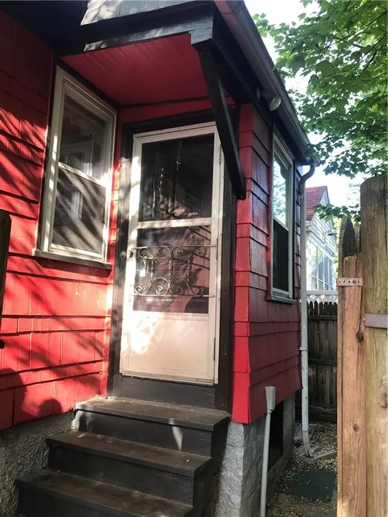 14 Spooner Street Providence RI 02907