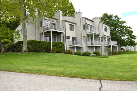 272 North Farm Drive Bristol RI 02809