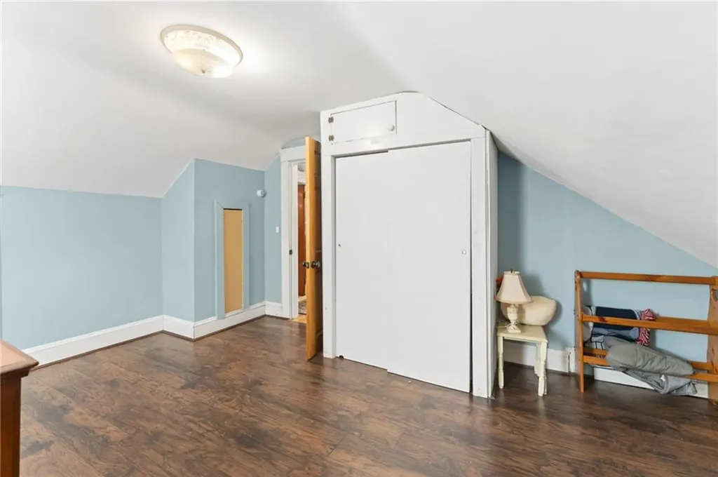 101 Chapmans Avenue Warwick RI 02886
