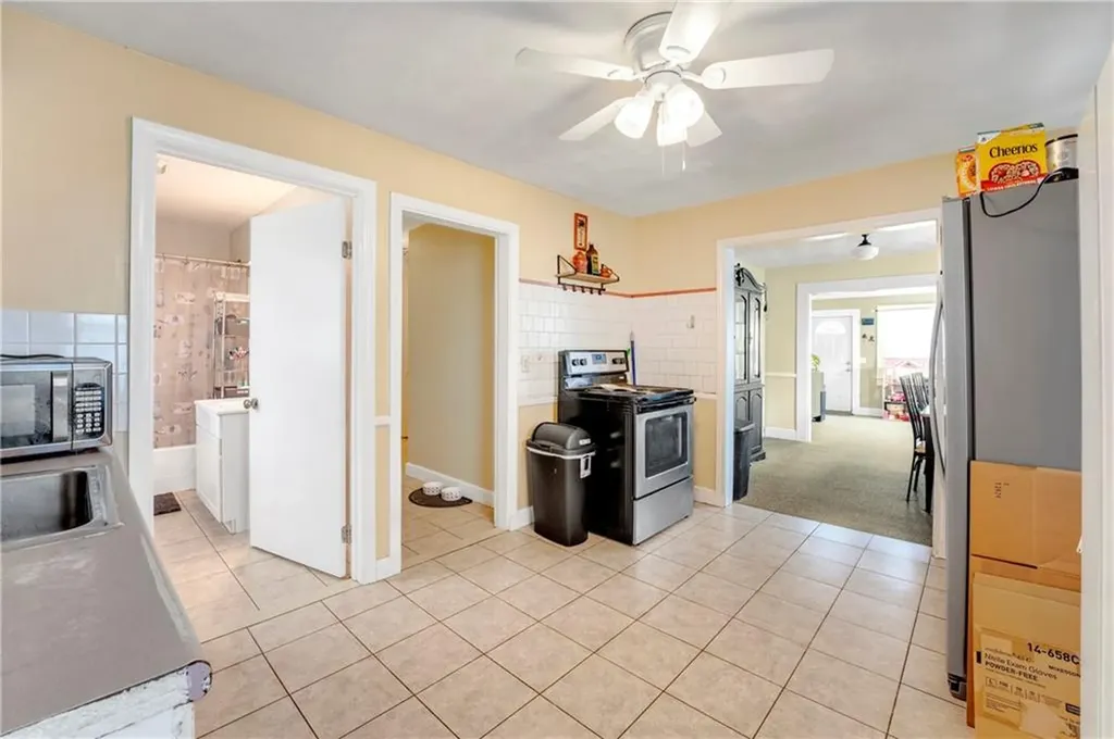103 Appleton Street Cranston RI 02910