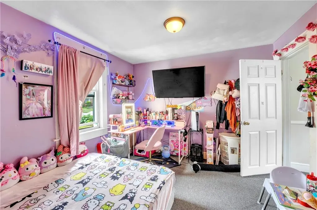 103 Appleton Street Cranston RI 02910