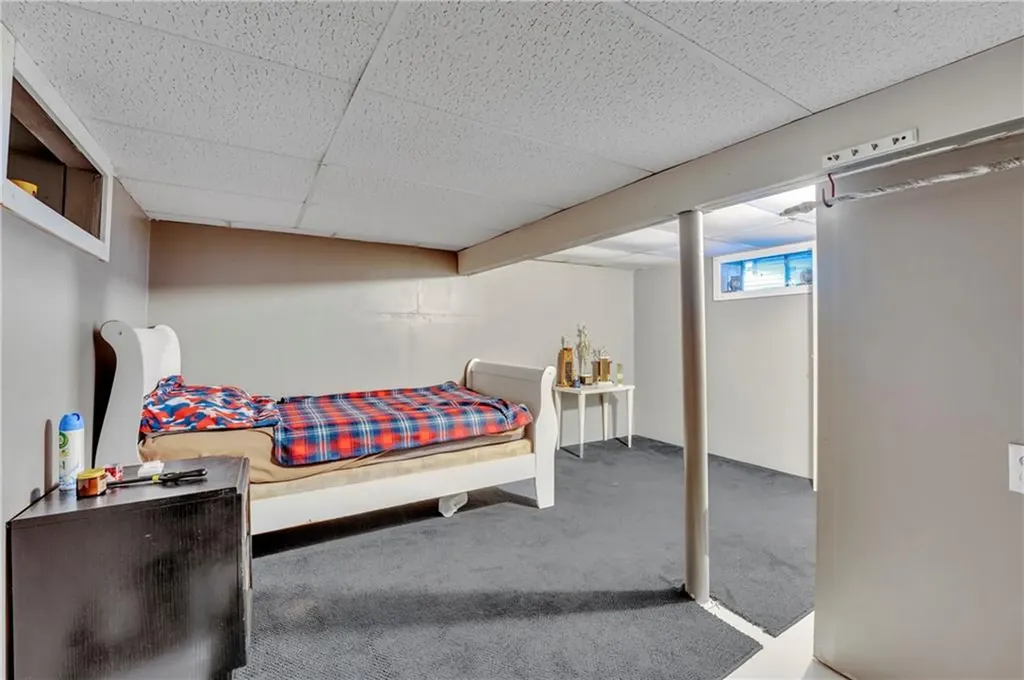 103 Appleton Street Cranston RI 02910