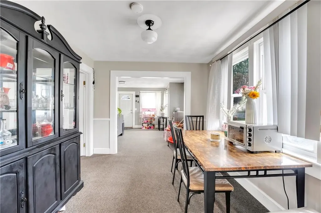 103 Appleton Street Cranston RI 02910