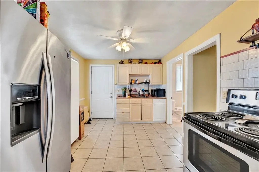 103 Appleton Street Cranston RI 02910