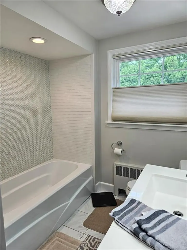 11 Falmouth Road Cranston RI 02920