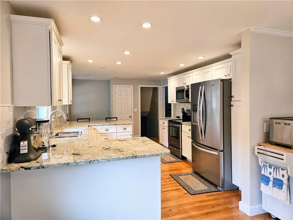 11 Falmouth Road Cranston RI 02920