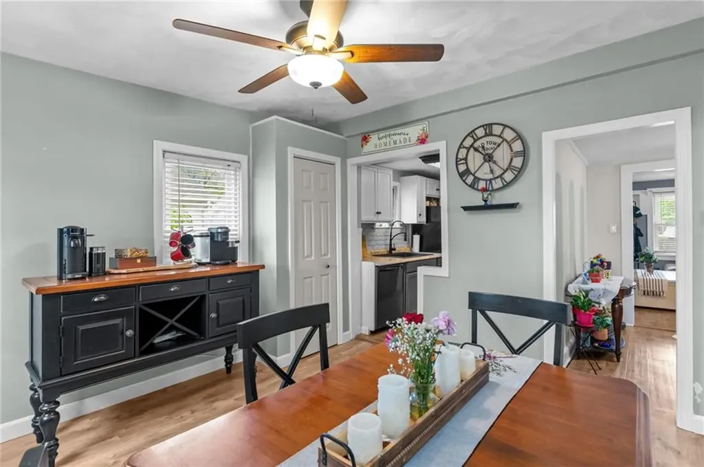 40 Glen Street East Providence RI 02915