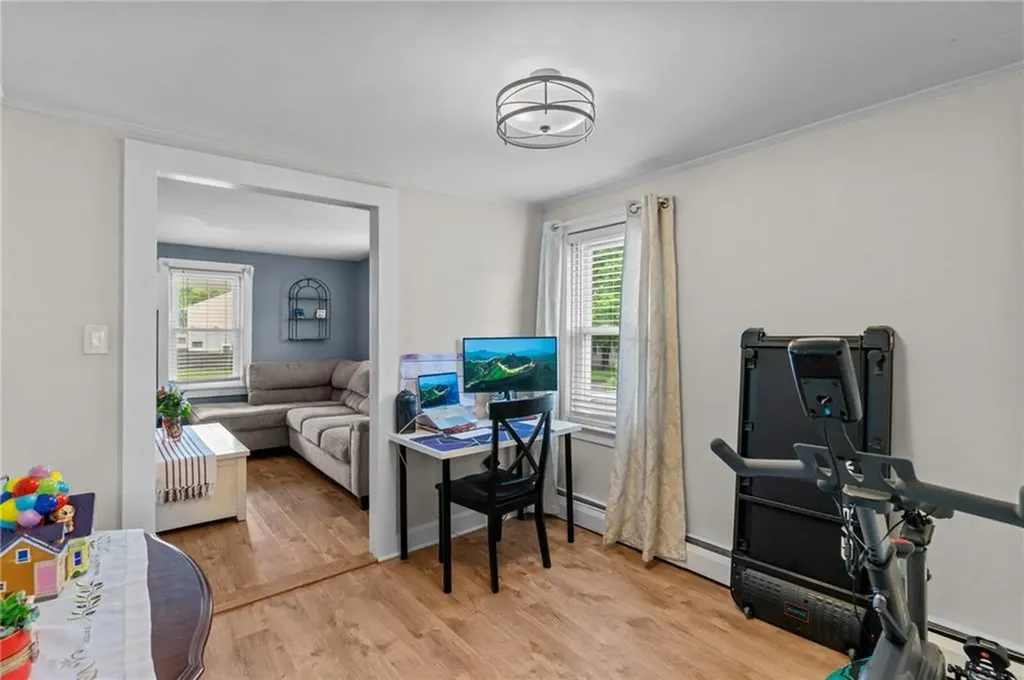 40 Glen Street East Providence RI 02915