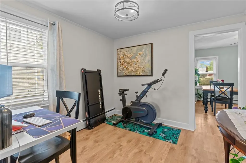 40 Glen Street East Providence RI 02915