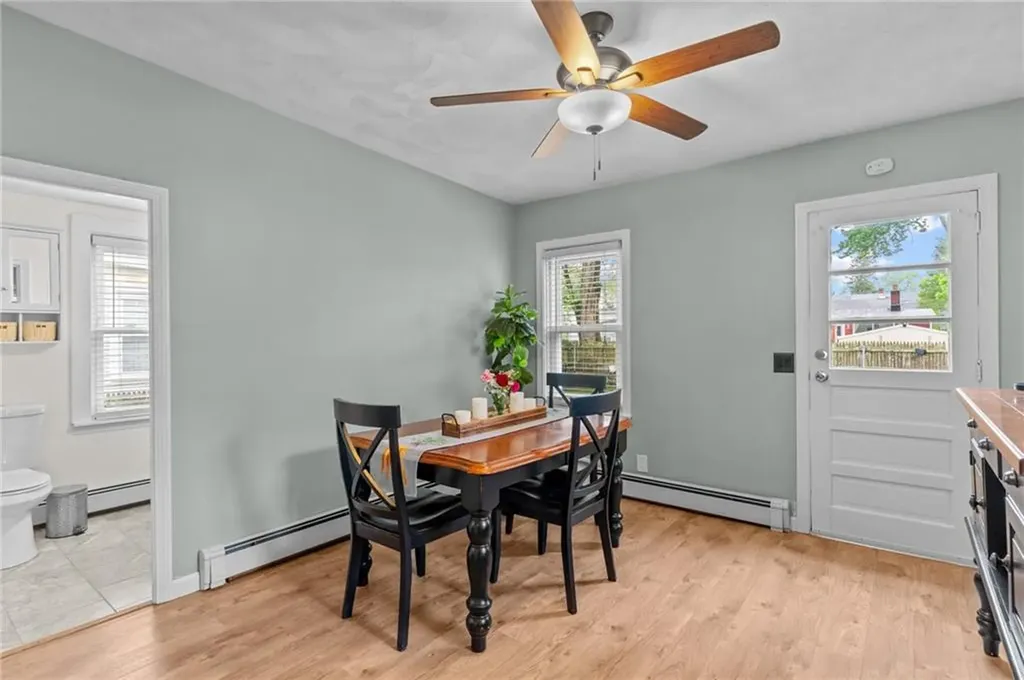 40 Glen Street East Providence RI 02915