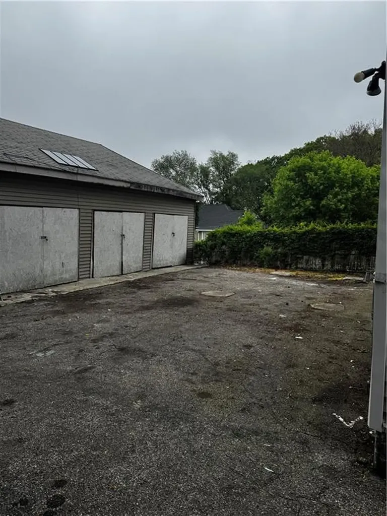 342 344 Paradis Avenue Woonsocket RI 02895