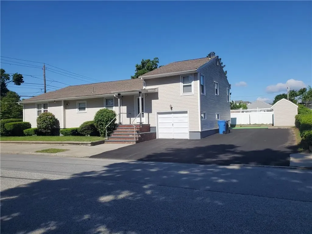 143 Auburn Street Cranston RI 02910