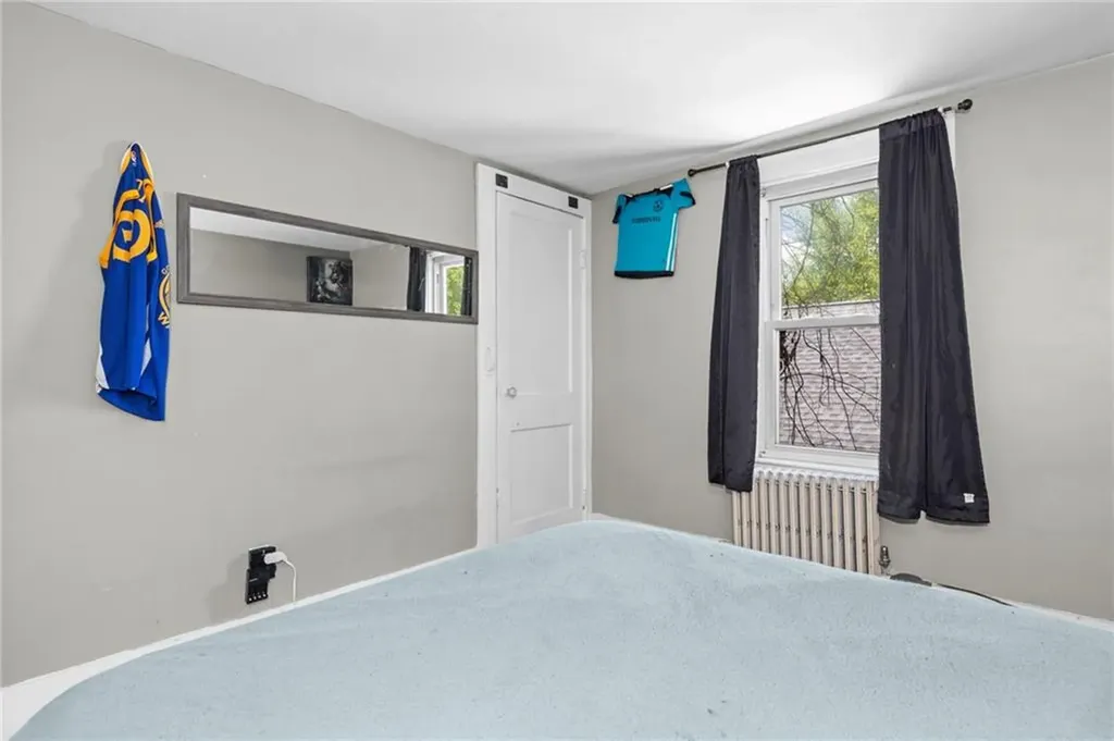 49 Bristol Avenue East Providence RI 02915