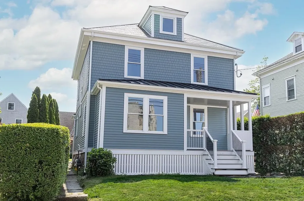 28 Carroll Avenue Newport RI 02840