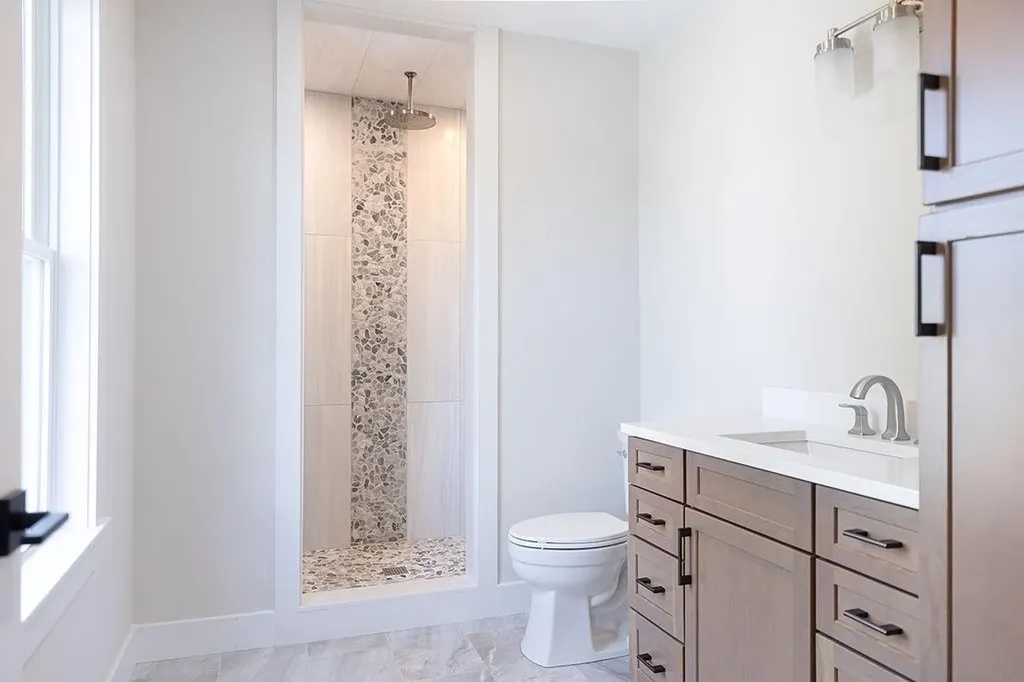 28 Carroll Avenue Newport RI 02840