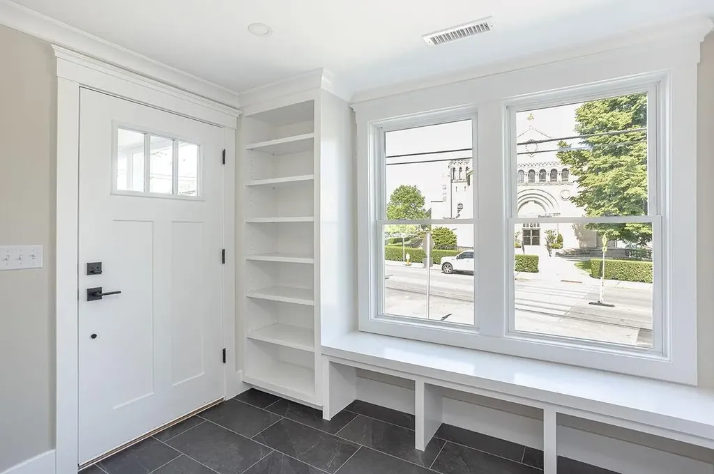 28 Carroll Avenue Newport RI 02840