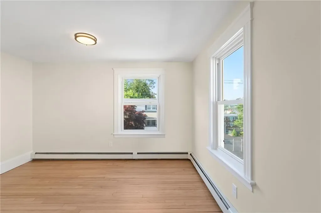 44 Clyde Street Pawtucket RI 02860