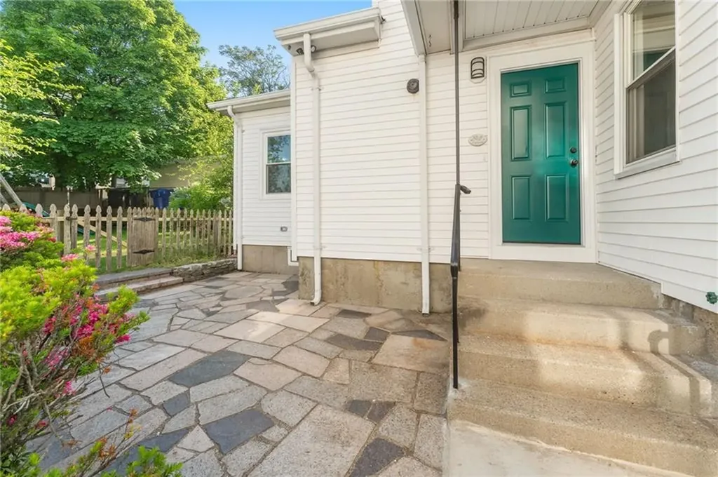 44 Clyde Street Pawtucket RI 02860