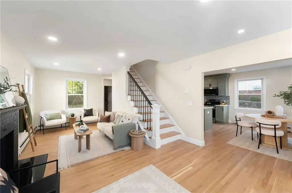 44 Clyde Street Pawtucket RI 02860