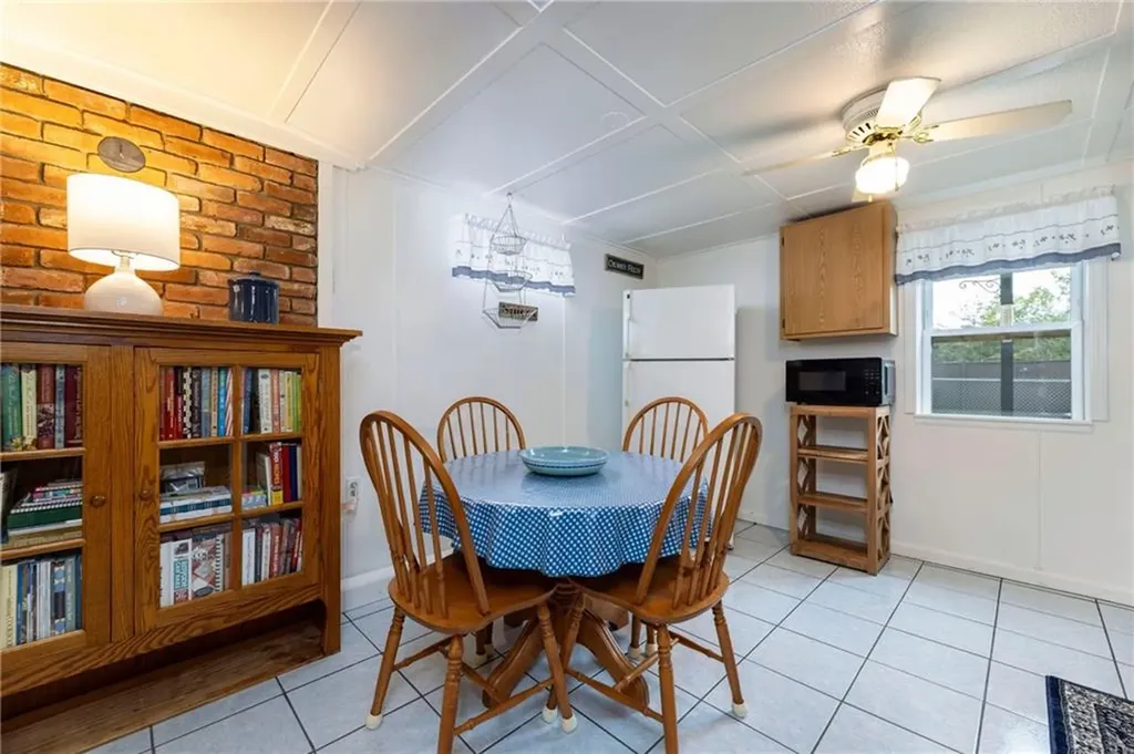 82 Uzzi Avenue Westerly RI 02891