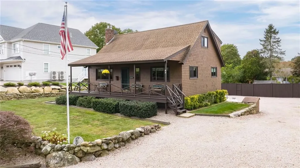 82 Uzzi Avenue Westerly RI 02891