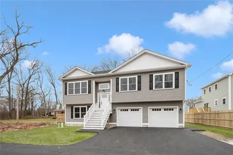 12 Channing Street Warwick RI 02889