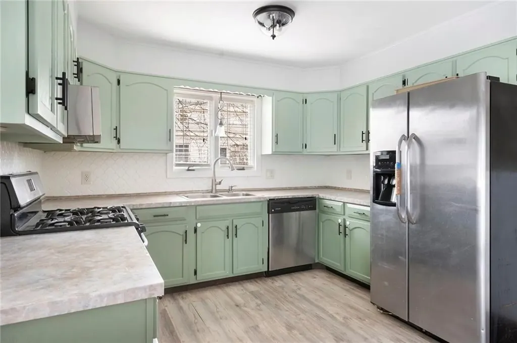 101 Hedley Avenue Johnston RI 02919