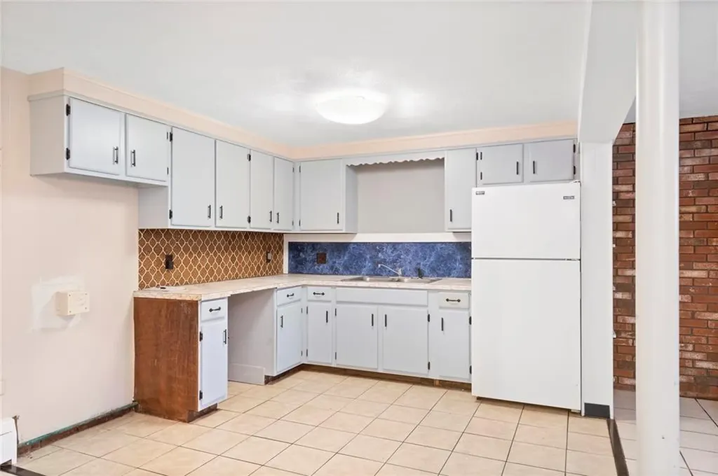 101 Hedley Avenue Johnston RI 02919