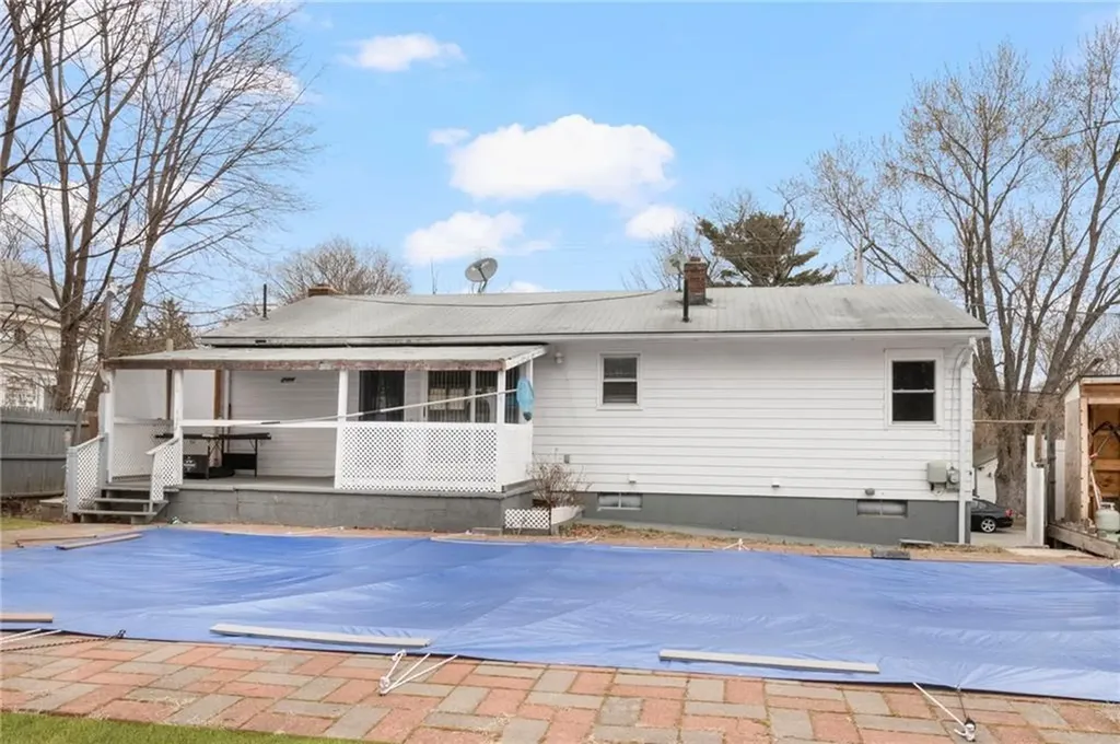 101 Hedley Avenue Johnston RI 02919