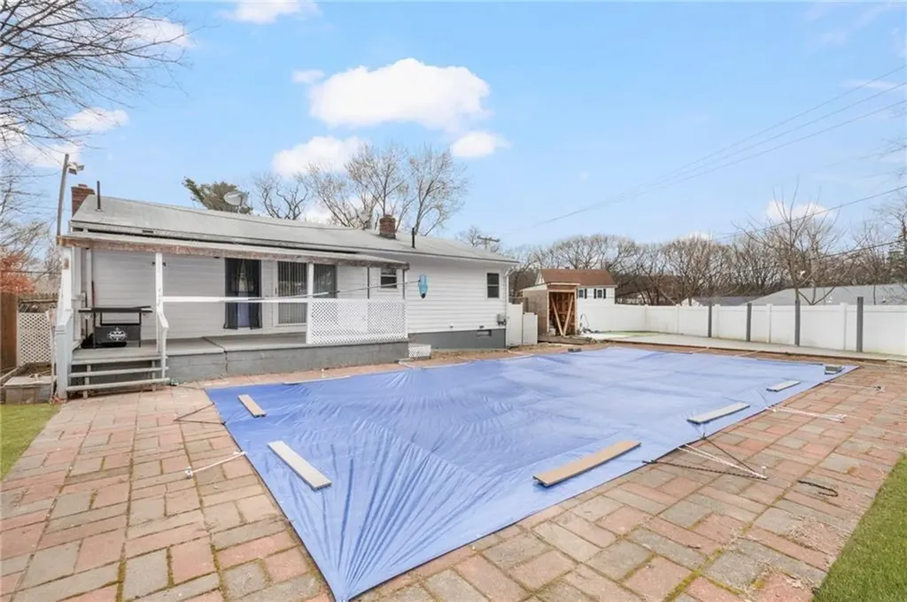 101 Hedley Avenue Johnston RI 02919