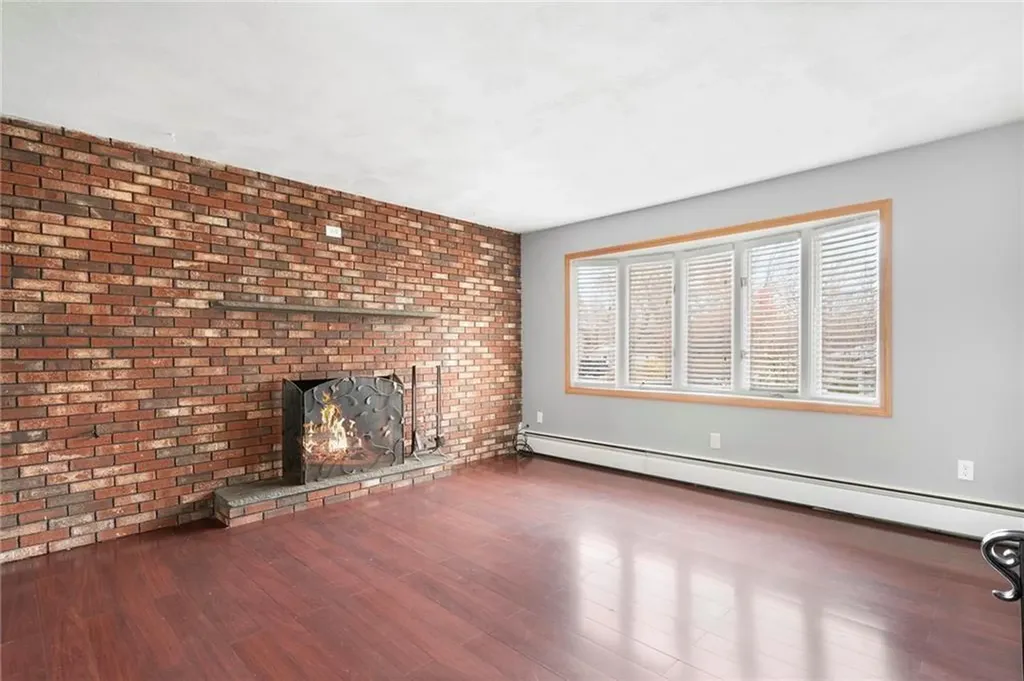 101 Hedley Avenue Johnston RI 02919