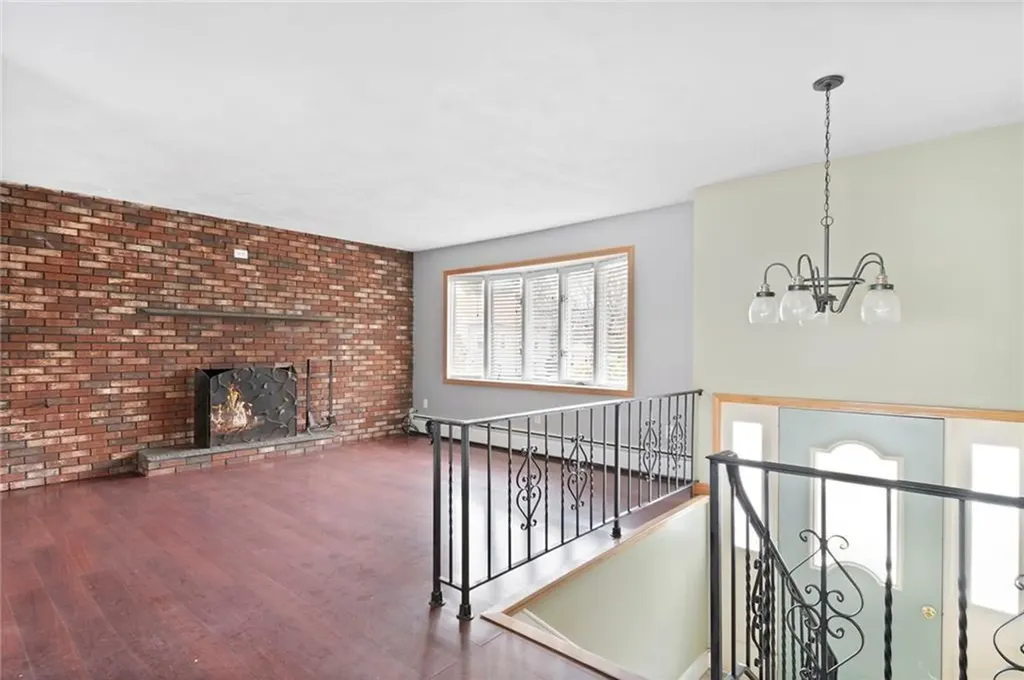 101 Hedley Avenue Johnston RI 02919